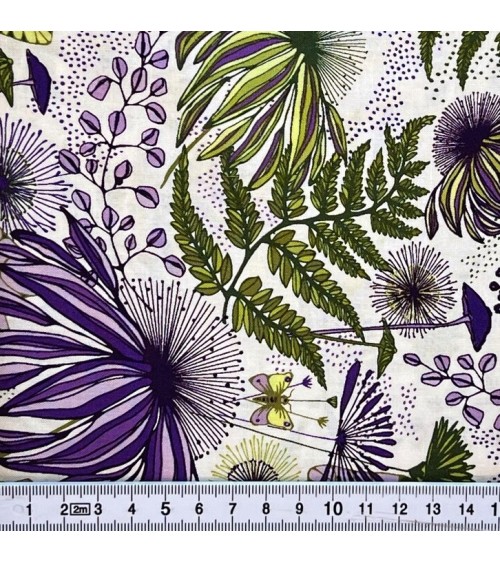 Tissu coton avec fleurs en coloris violets et feuilles...