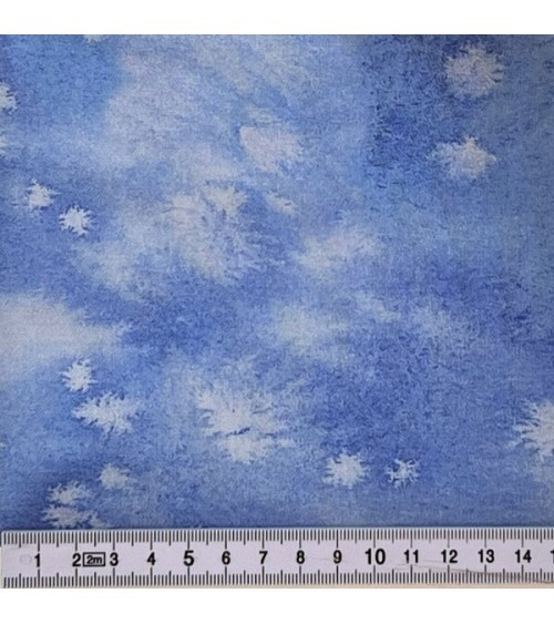 Tissu coton style aquarelle différents bleus ciel
