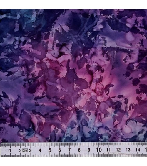 Tissu batik différents violets et bleus