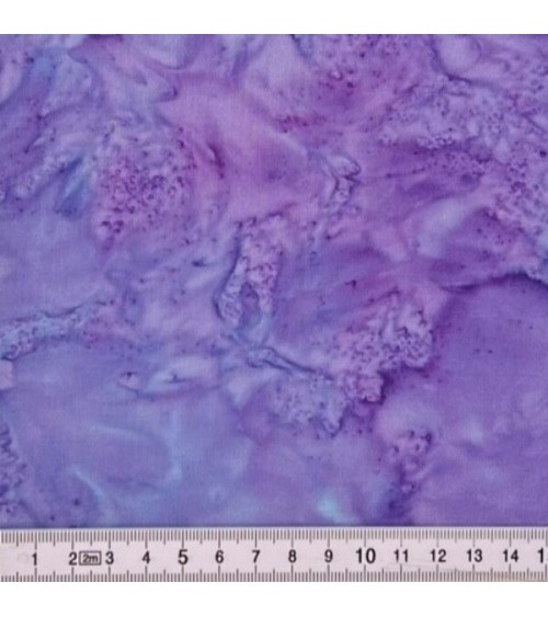 Tissu batik nuancé violets