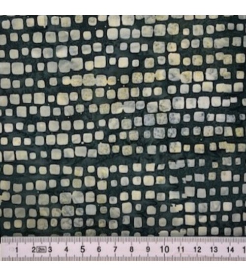 Tissu batik avec carrés verts